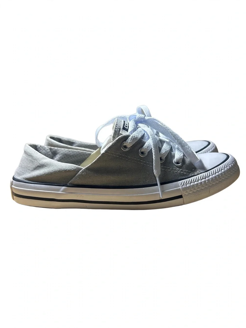 Converse Kids or Unisex Low Top Sneakers in Gray and White